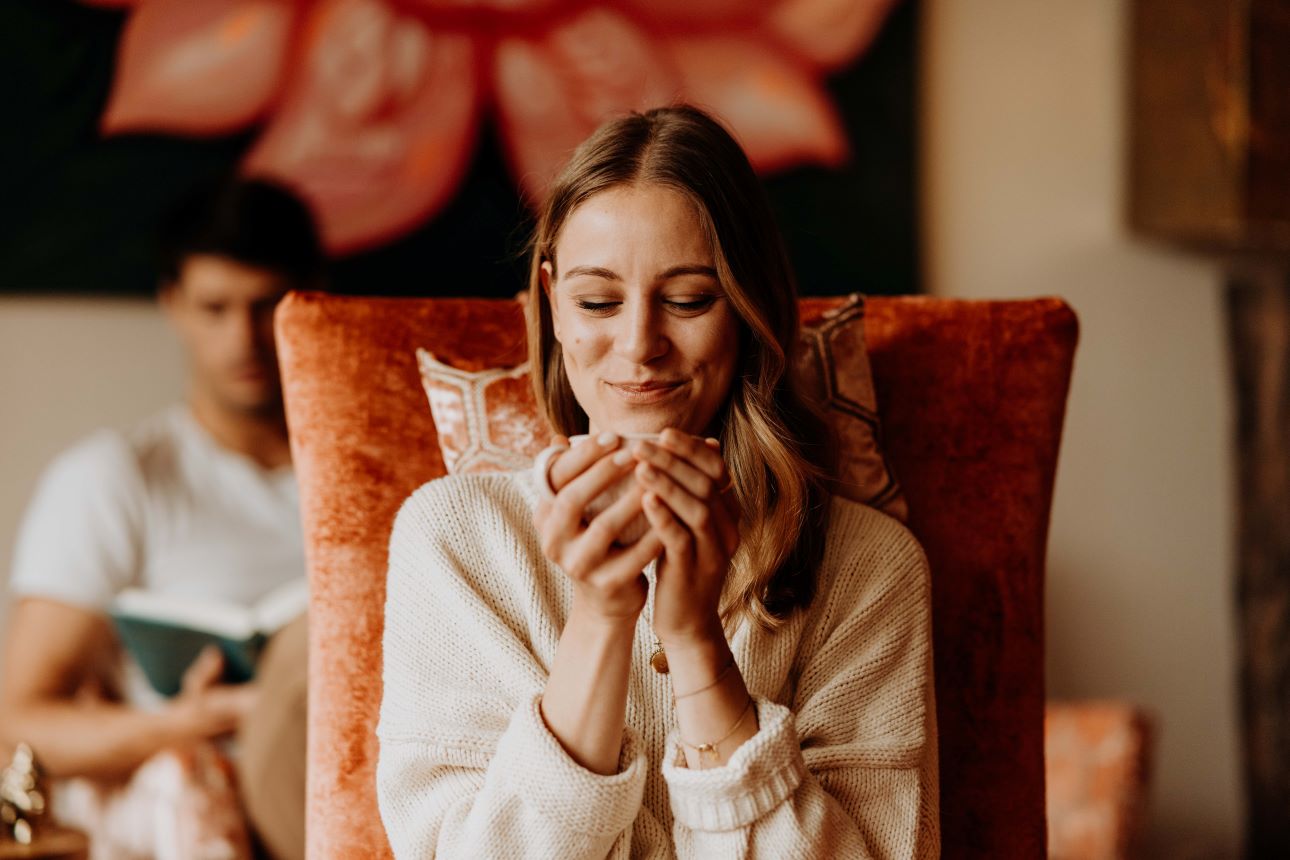 Genieße den passenden Ayurveda-Tee für Dein Dosha in Ruhe.