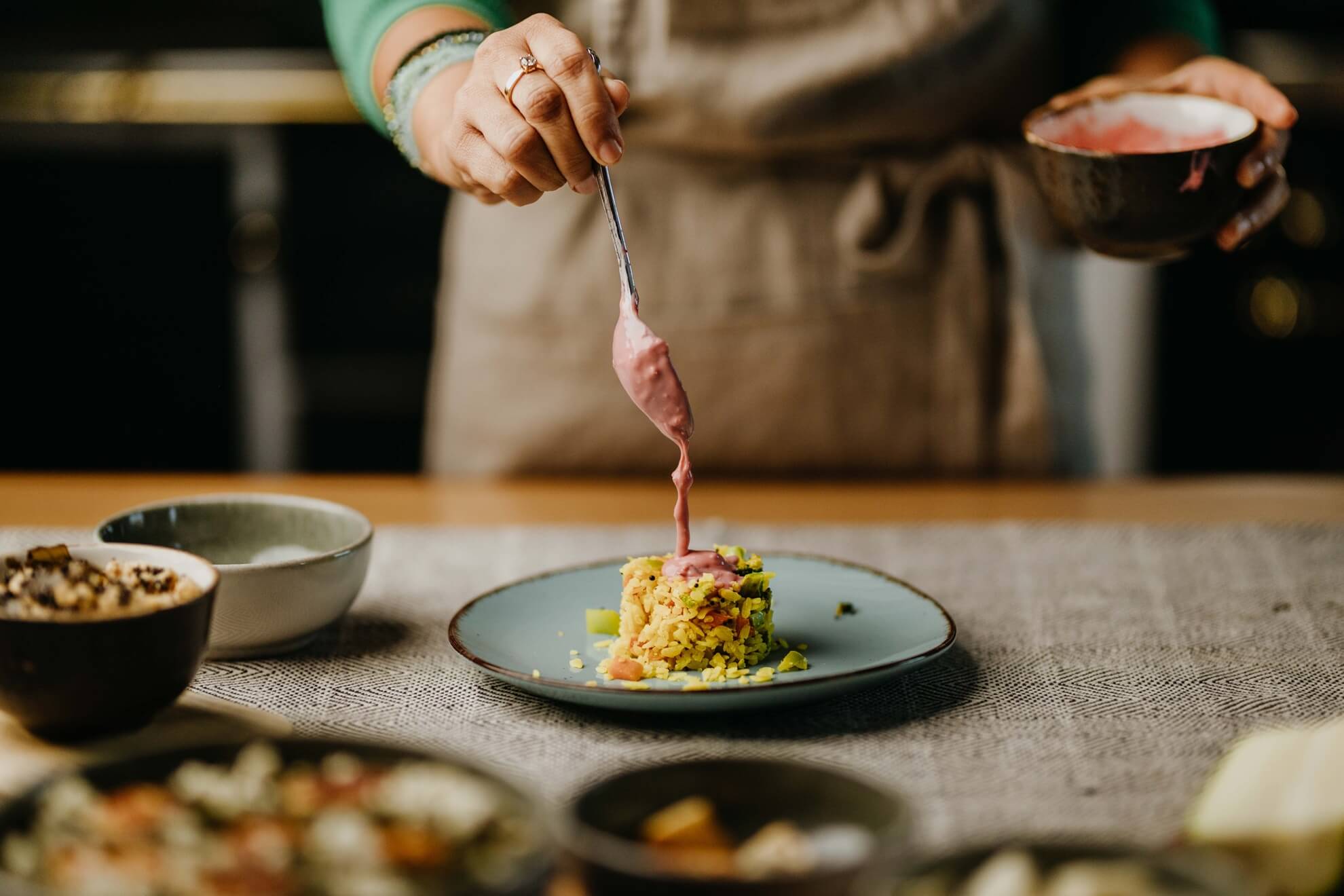 Das Pitta-Dosha profitiert von bewusster ayurvedischer Ernährung mit kühlenden Rezepten.