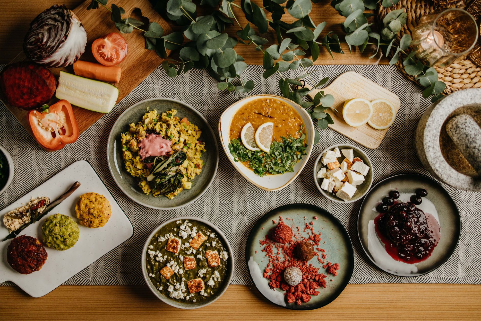Mit der richtigen ayurvedischen Ernährung hältst Du Deine Bioenergien in Balance.