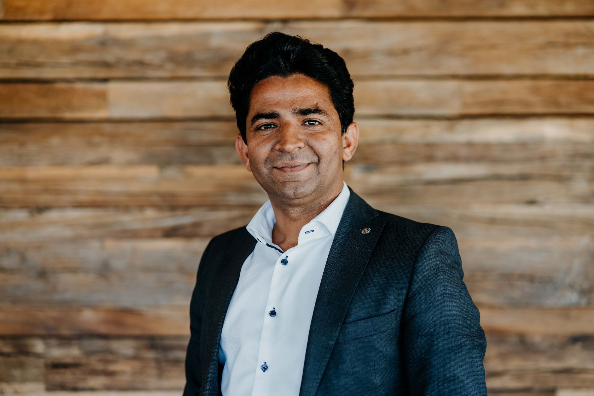 Ayurveda Mediziner Gaurav Sharma gibt in dem Buch interessante Einblicke in die Philosophie des Ayurveda.
