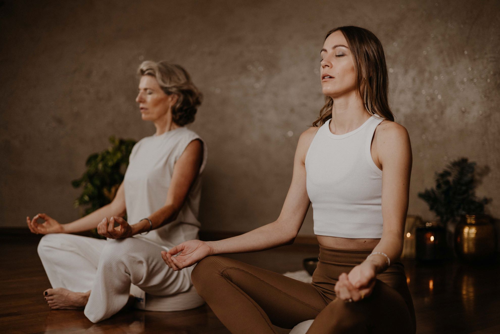 Zeit für Meditation am Morgen beruhigt Deinen Geist.