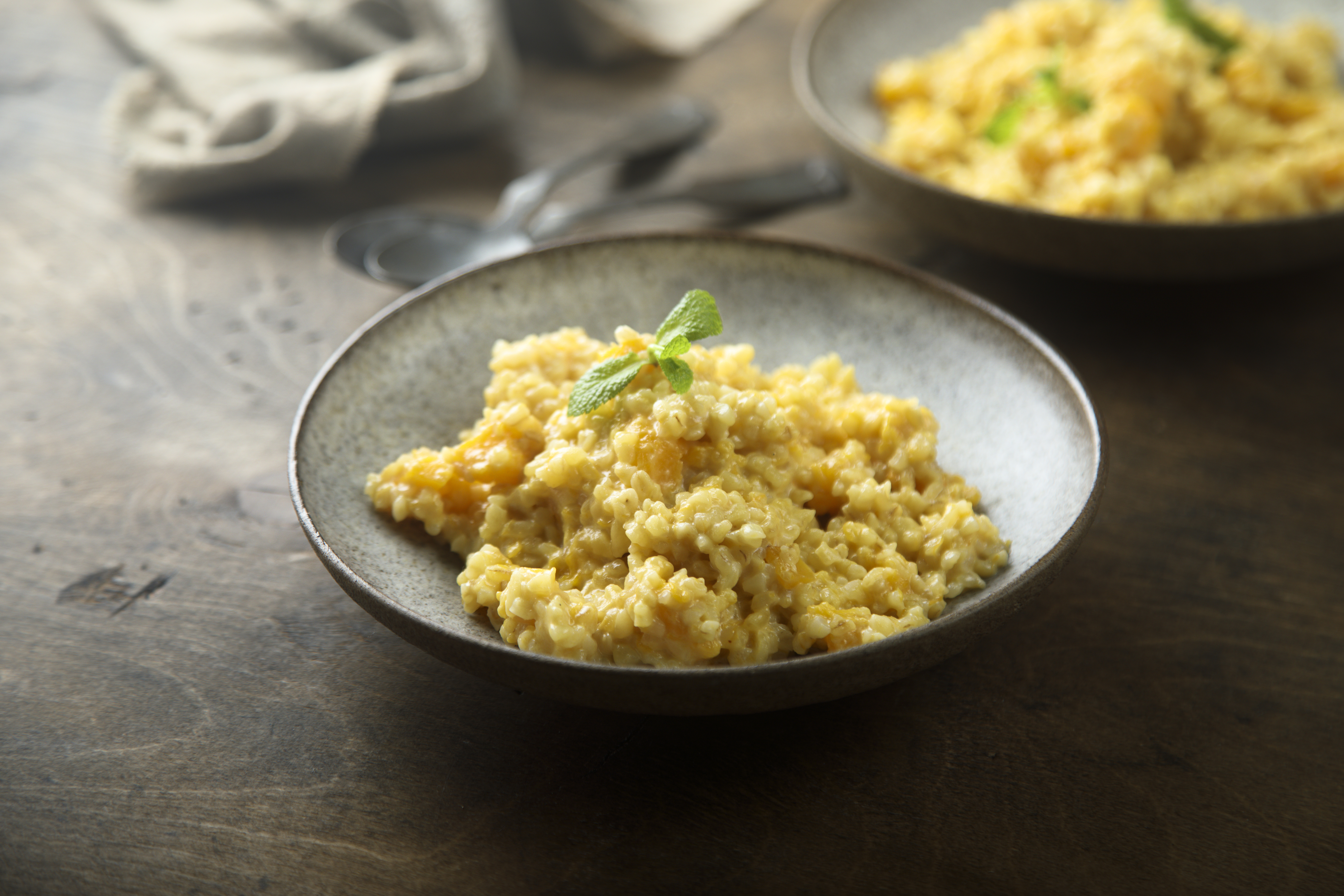 Kurkuma-Hirse mit Ghee