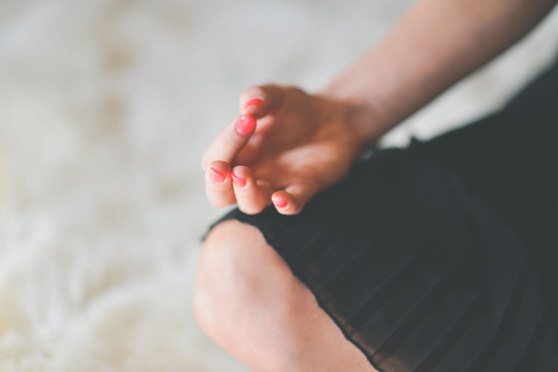 Vor der Meditation solltest du dir darüber im Klaren sein, was du loslassen möchtest.