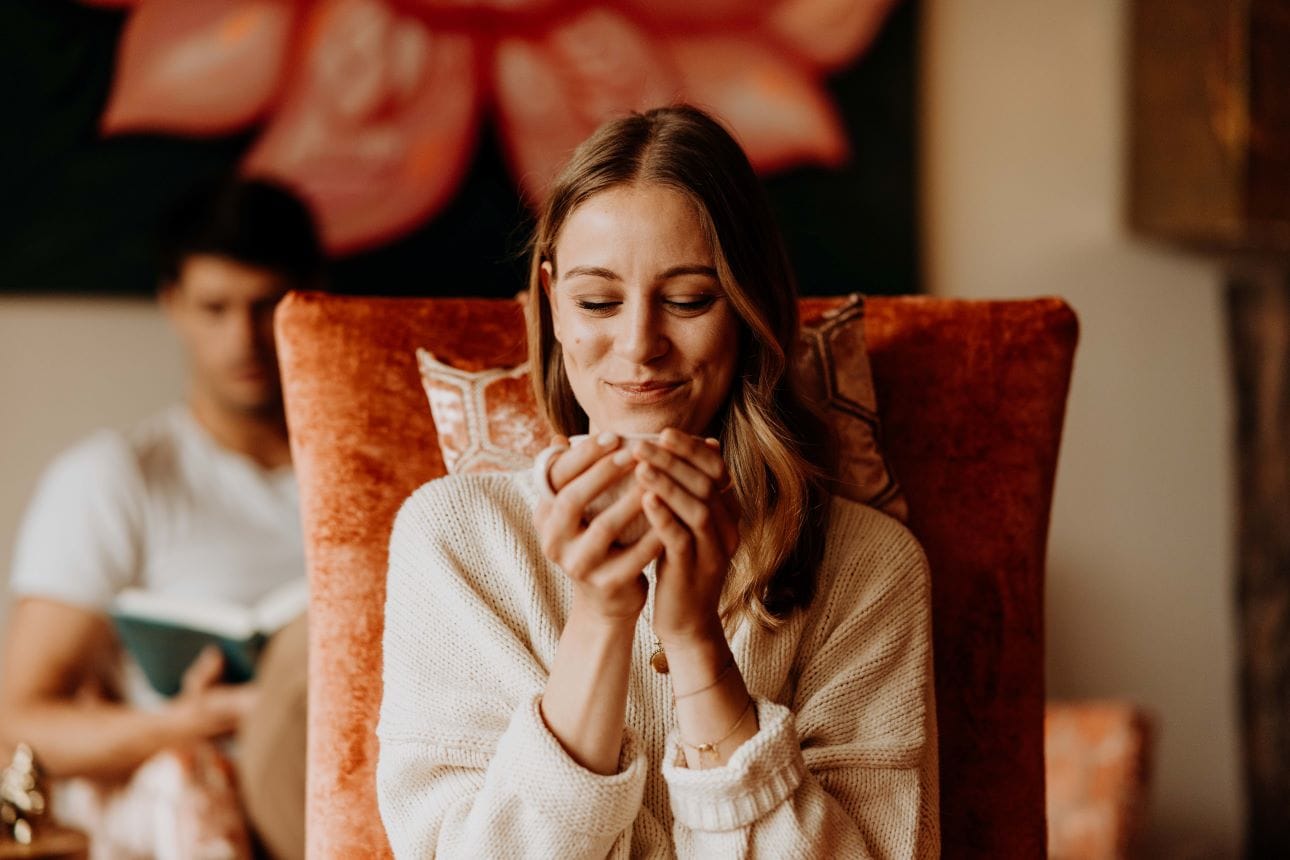 Genieße den passenden Ayurveda-Tee für Dein Dosha in Ruhe.