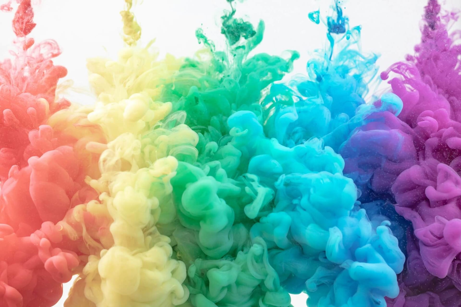 Farben können laut Ayurveda die Doshas wieder ins Gleichgewicht bringen.