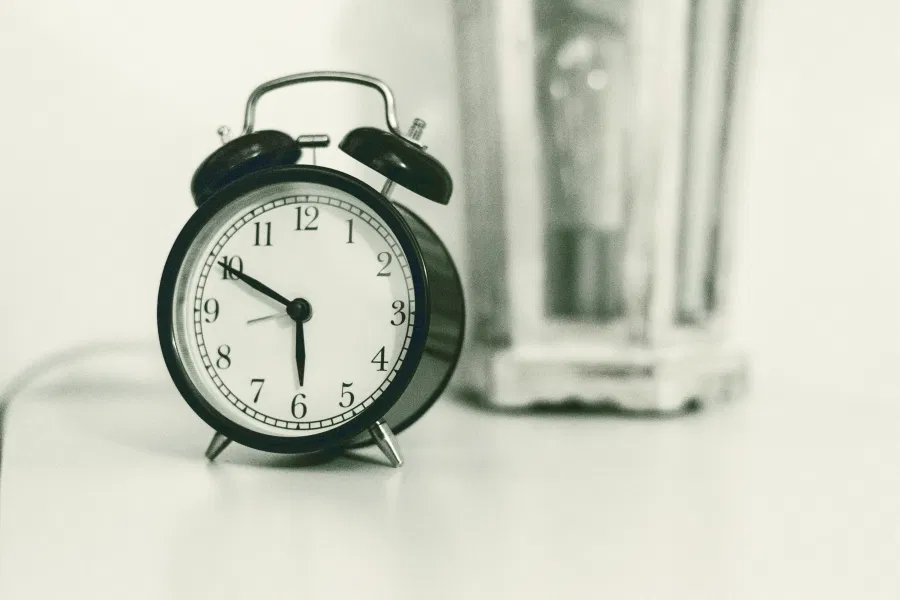 Uhr