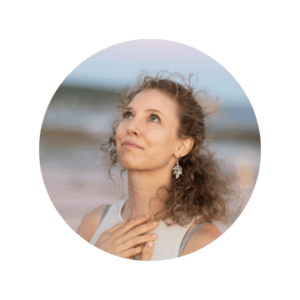 Anna-Maria Gruber500 RYT Yogalehrerin, Reikimeisterin und schamanische Arbeit